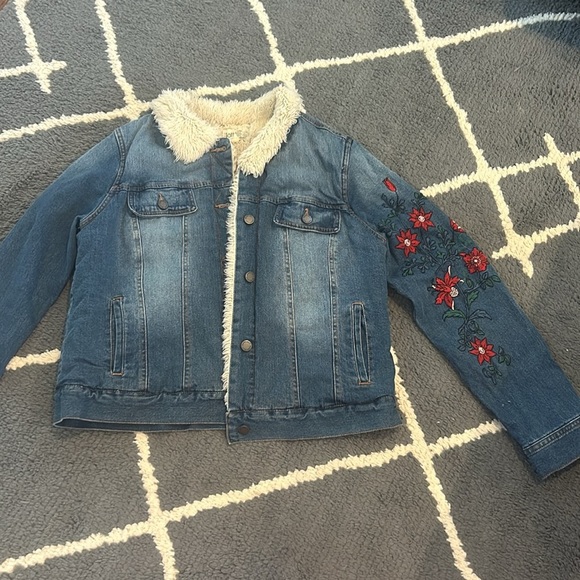 Denim Jacket with Floral Embroidery and Sherpa Lining - Picture 2 of 7